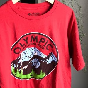 Columbia Men’s Red Graphic Short-Sleeve Tee Shirt